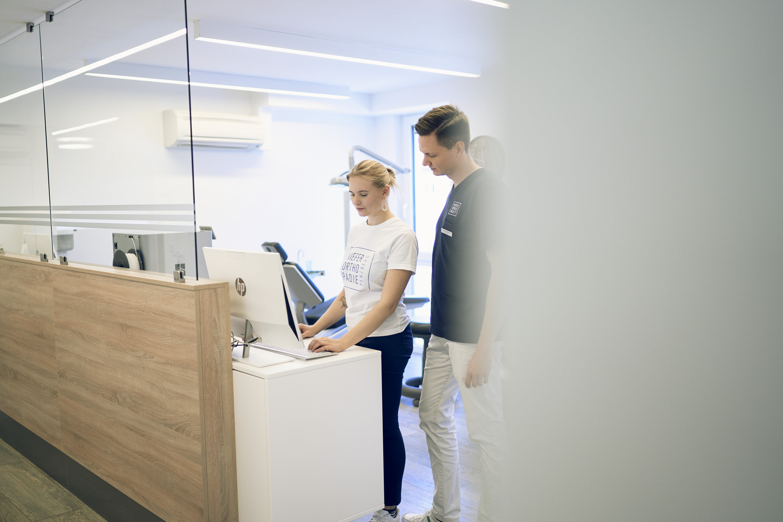 Ihre Praxis für Kieferorthopädie in Penzberg mit einem modernen Behandlungskonzept. Wir sind Ihre Experten für Kieferorthopädie bei Kindern, Jugendlichen & Erwachsenen.