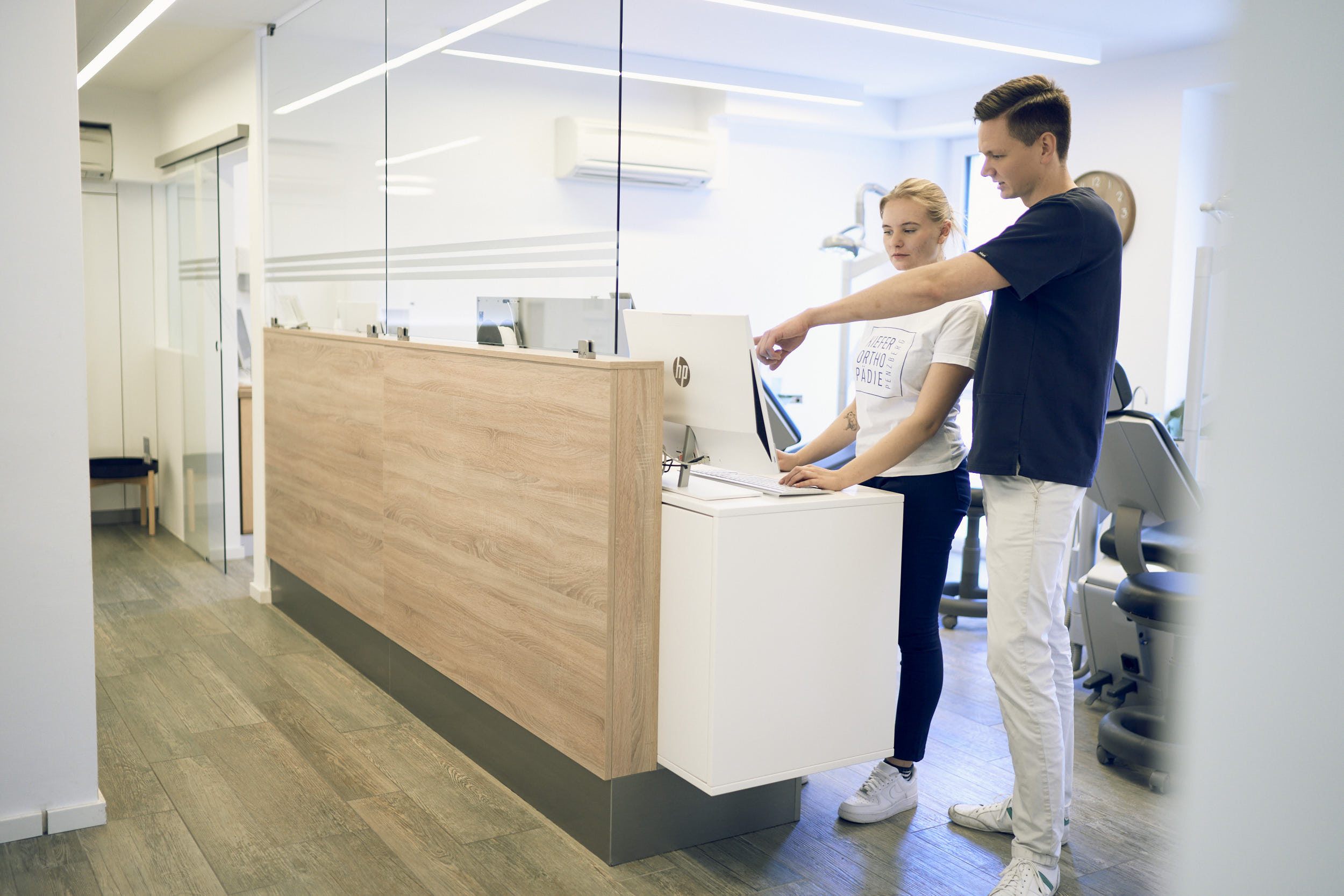 Ihre Praxis für Kieferorthopädie in Penzberg mit einem modernen Behandlungskonzept. Wir sind Ihre Experten für Kieferorthopädie bei Kindern, Jugendlichen & Erwachsenen.